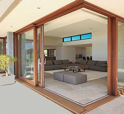 wood-look-corner-aluminium-lift-sliding-doors-for-max-space